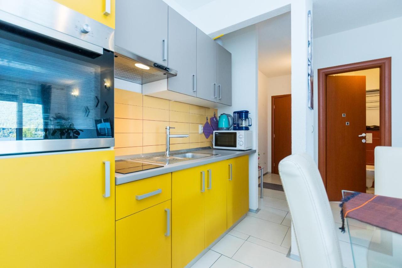 Apartments And Rooms With Parking Space Grebastica, Sibenik - 17831 Екстер'єр фото