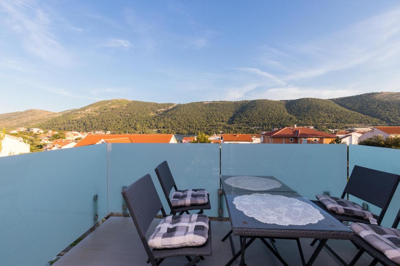 Apartments And Rooms With Parking Space Grebastica, Sibenik - 17831 Екстер'єр фото