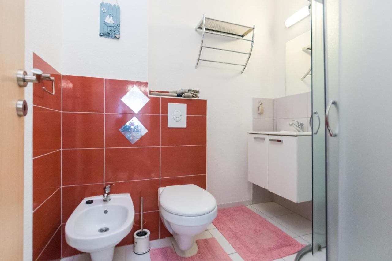 Apartments And Rooms With Parking Space Grebastica, Sibenik - 17831 Екстер'єр фото